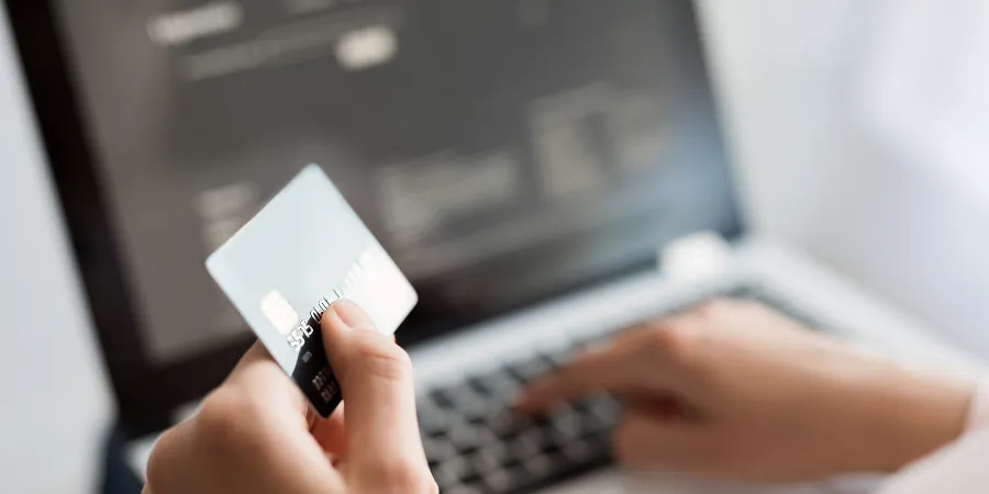 Credit Cards from Online Banks